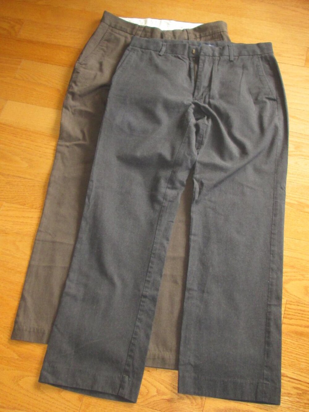 Men's Gap Cotton Gray & Brown Dress Pants Size 30/30 instead of Tag size 30/32